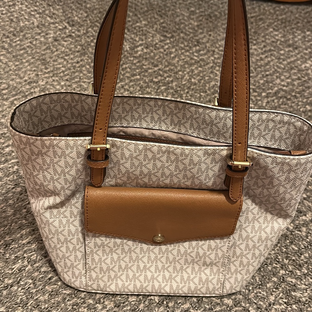 Michael Kors Tan and Cream Signature Tote